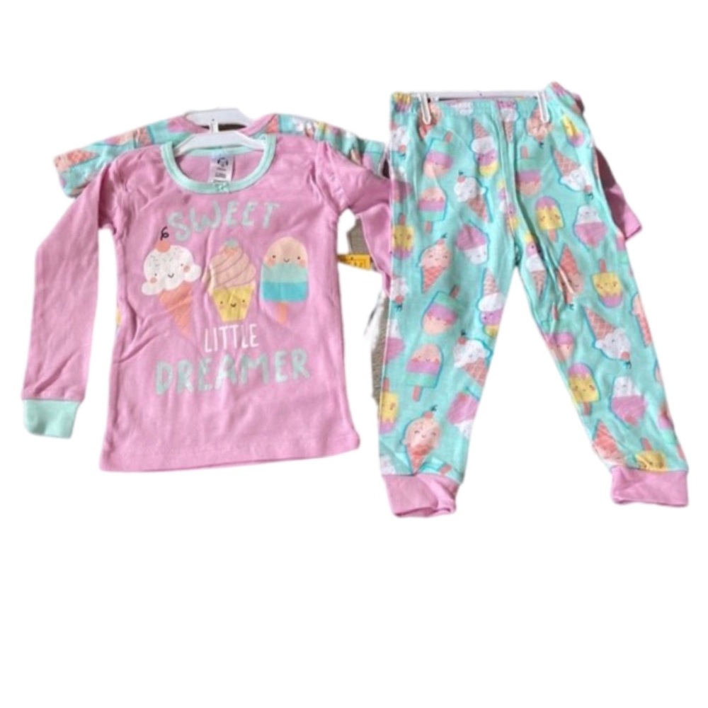 Brand new with tags Girls Gerber baby 4 peice pajamas.